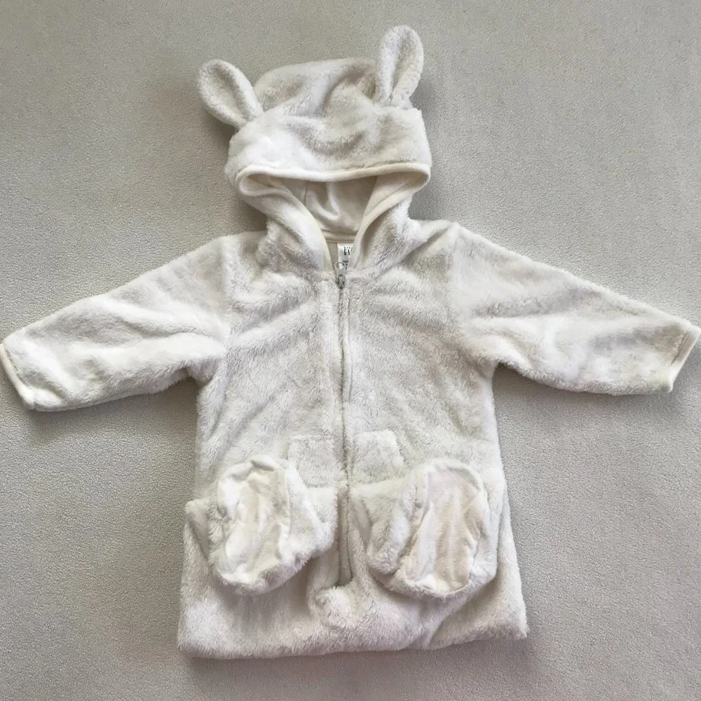 Baby GAP, 6-12M, 100% Cotton Lined Faux Fur Shell Hooded Coverall, Polar Bear - Picture 9 of 11